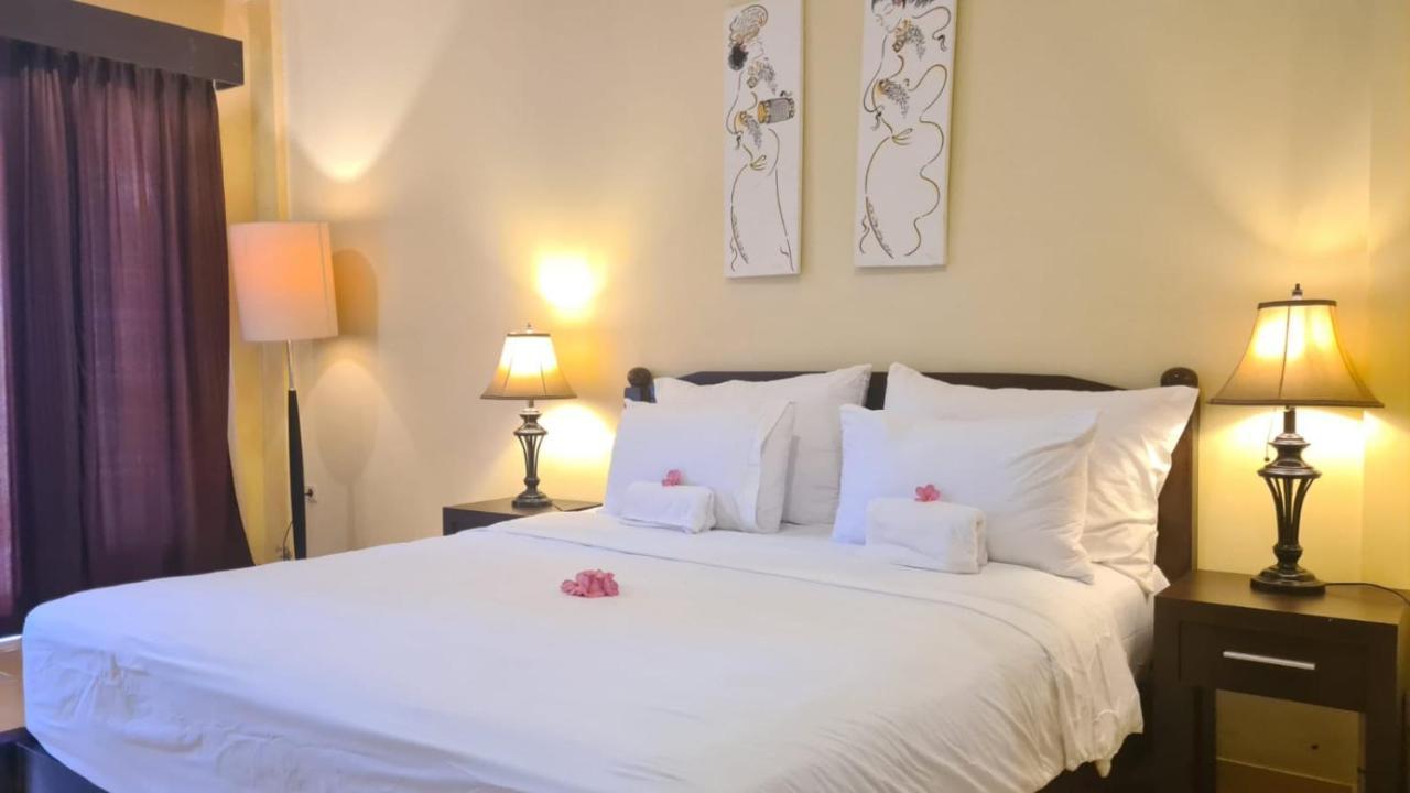 Dalia Budget Hotel Senggigi Bagian luar foto