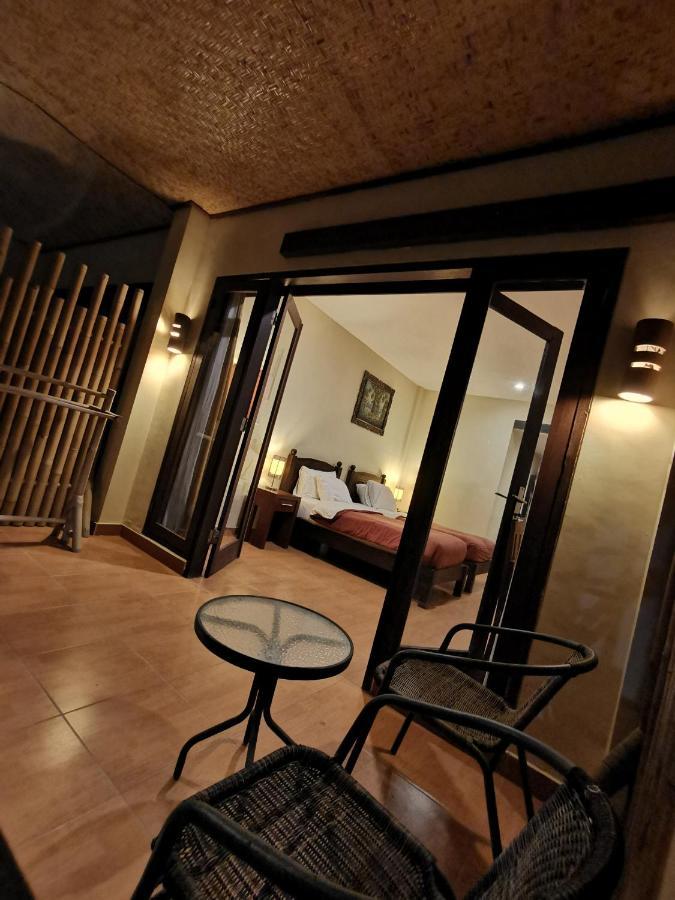 Dalia Budget Hotel Senggigi Bagian luar foto